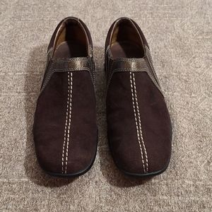 Cole Haan Brown Suede Waterproof Slip On Shoes, size 7